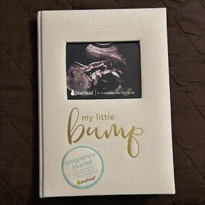 Pearhead Gold and White Pregnancy Journal